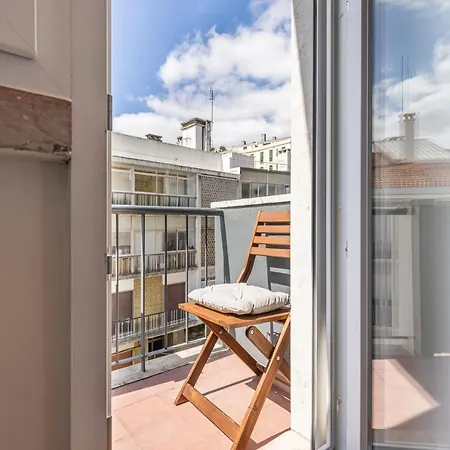 Charming Design * Lisbon